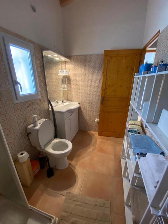 Au Mazet Du Parc Bed & Breakfast Lédenon Dış mekan fotoğraf