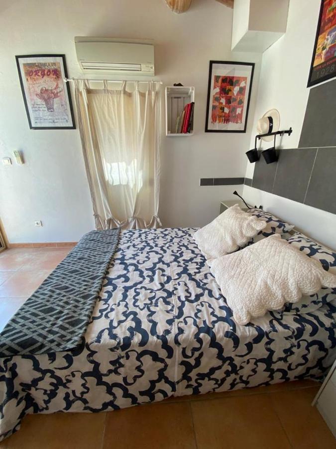 Au Mazet Du Parc Bed & Breakfast Lédenon Dış mekan fotoğraf